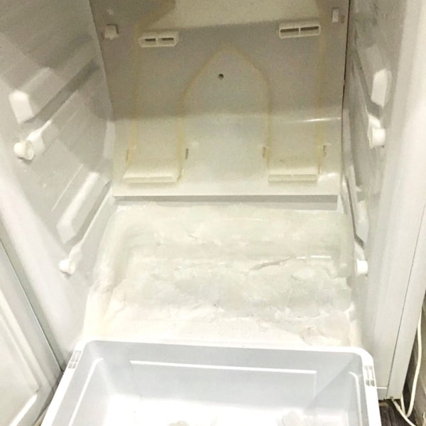 Засор дренажной системы холодильника